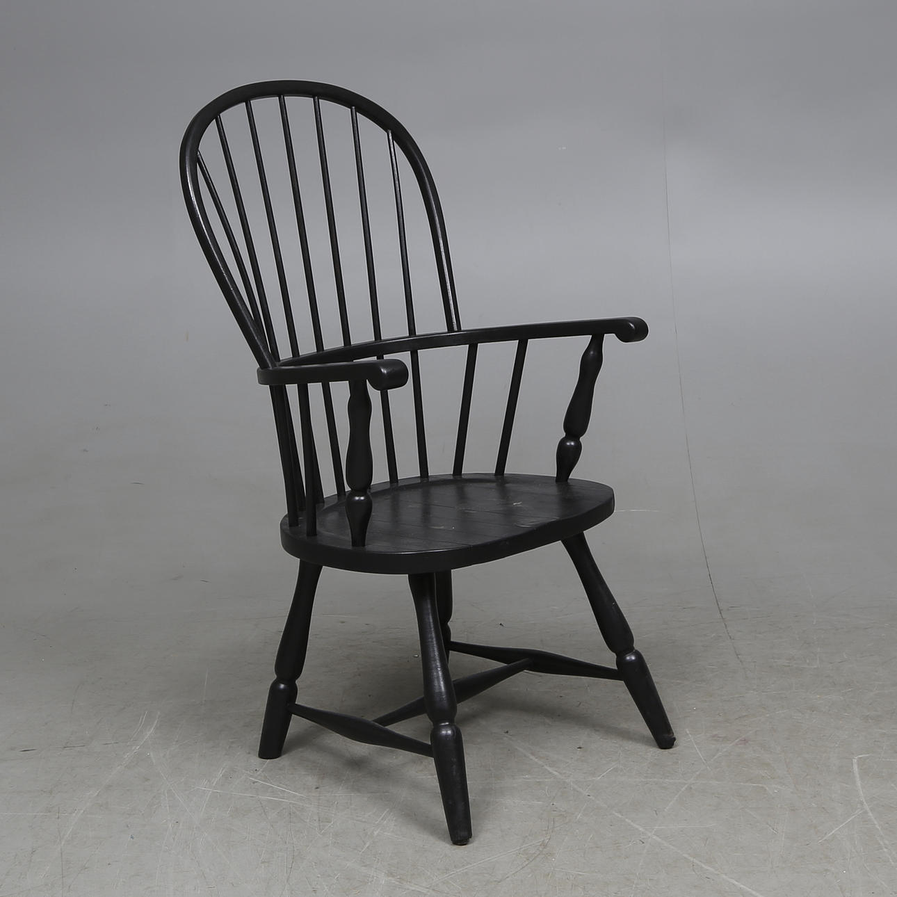 KARMSTOL, så kallad Windsorstol, 1900-tal.