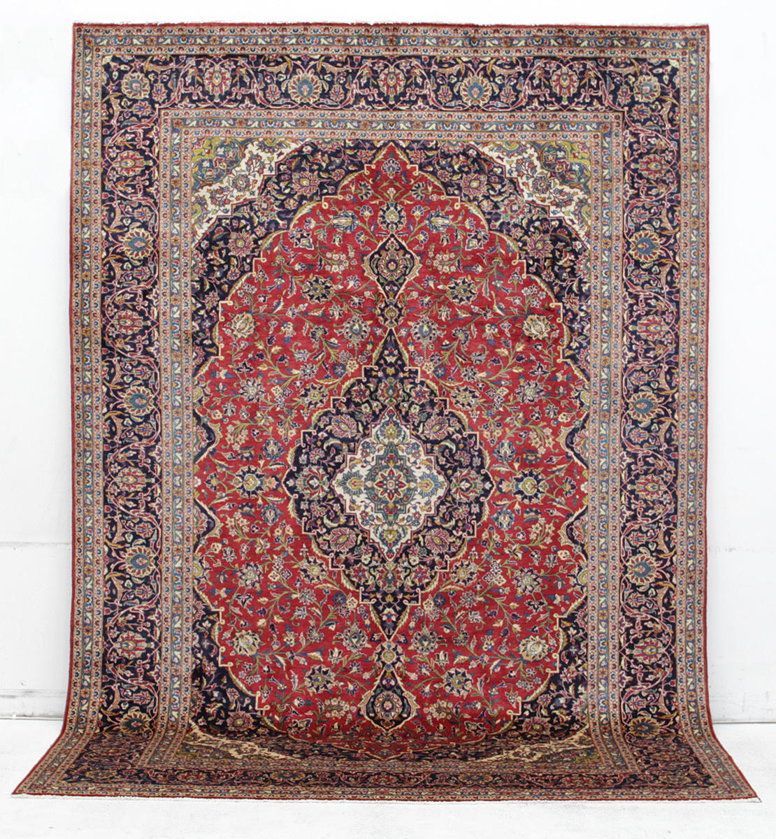 MATTA, Persisk, Keshan, (fine) 365 x 252 cm.