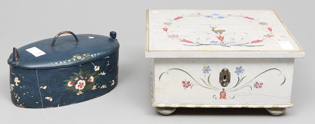 KISTA och SVEPASK med Handarbetsmaterial.