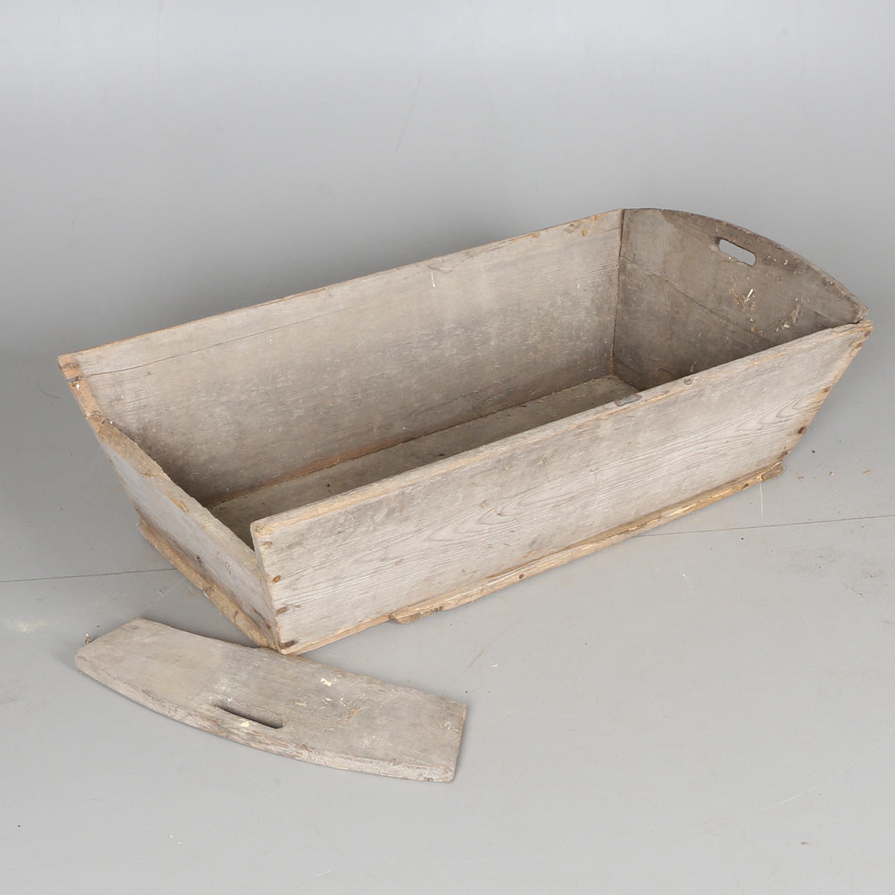 TRÄKAR, allmoge, 1800-tal.