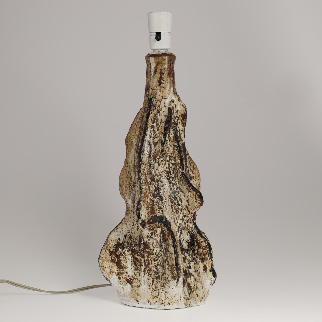 HENRY NIELSEN. Large table lamp in “knobby style”, stoneware, own workshop, Denmark.