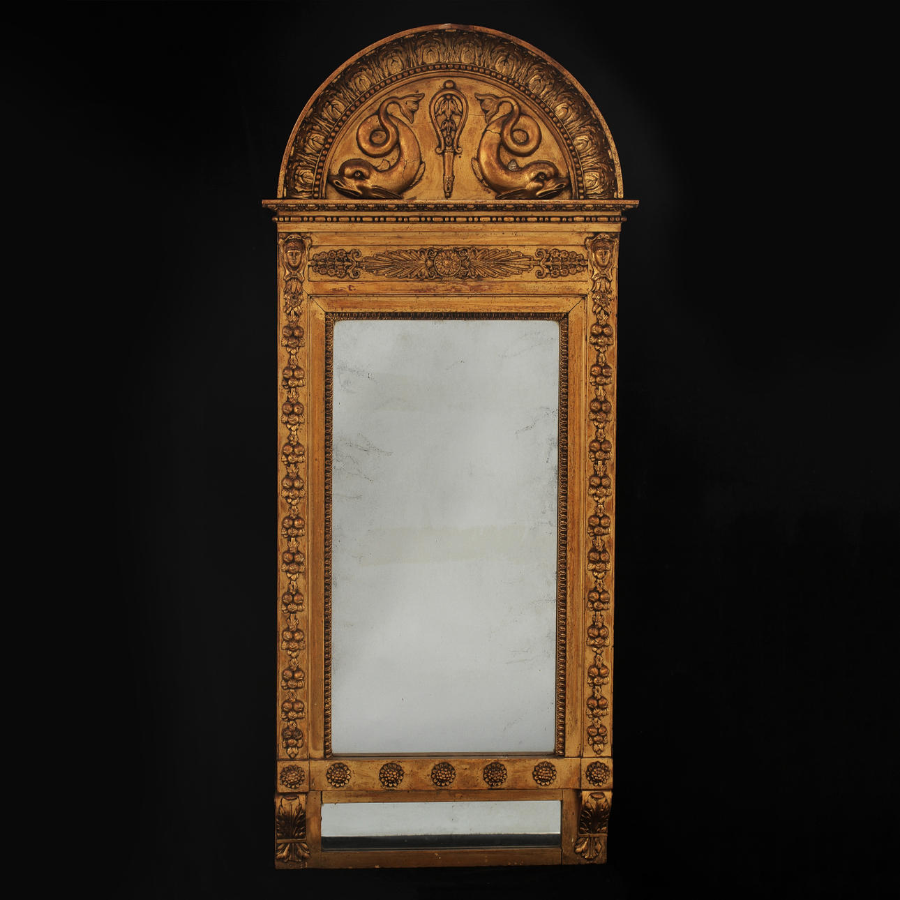 SPEGEL, förgylld, empire 1800-talets förra hälft.