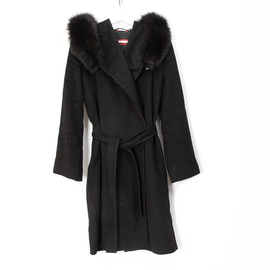 MAX MARA. Kappa, ull samt rävpäls.