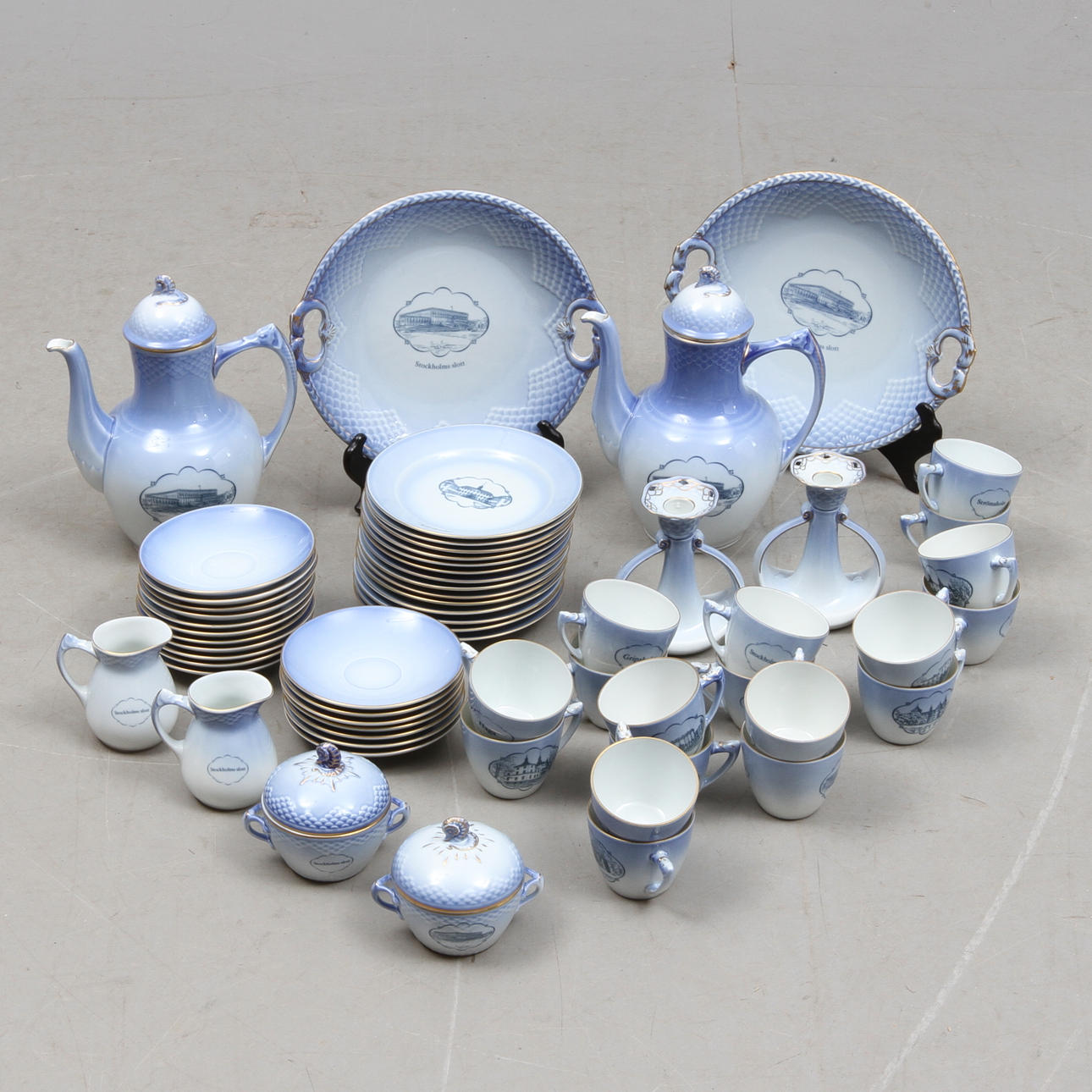 KAFFESERVIS, 42 delar, porslin, Svenska slott, Bing & Gröndahl, Danmark.