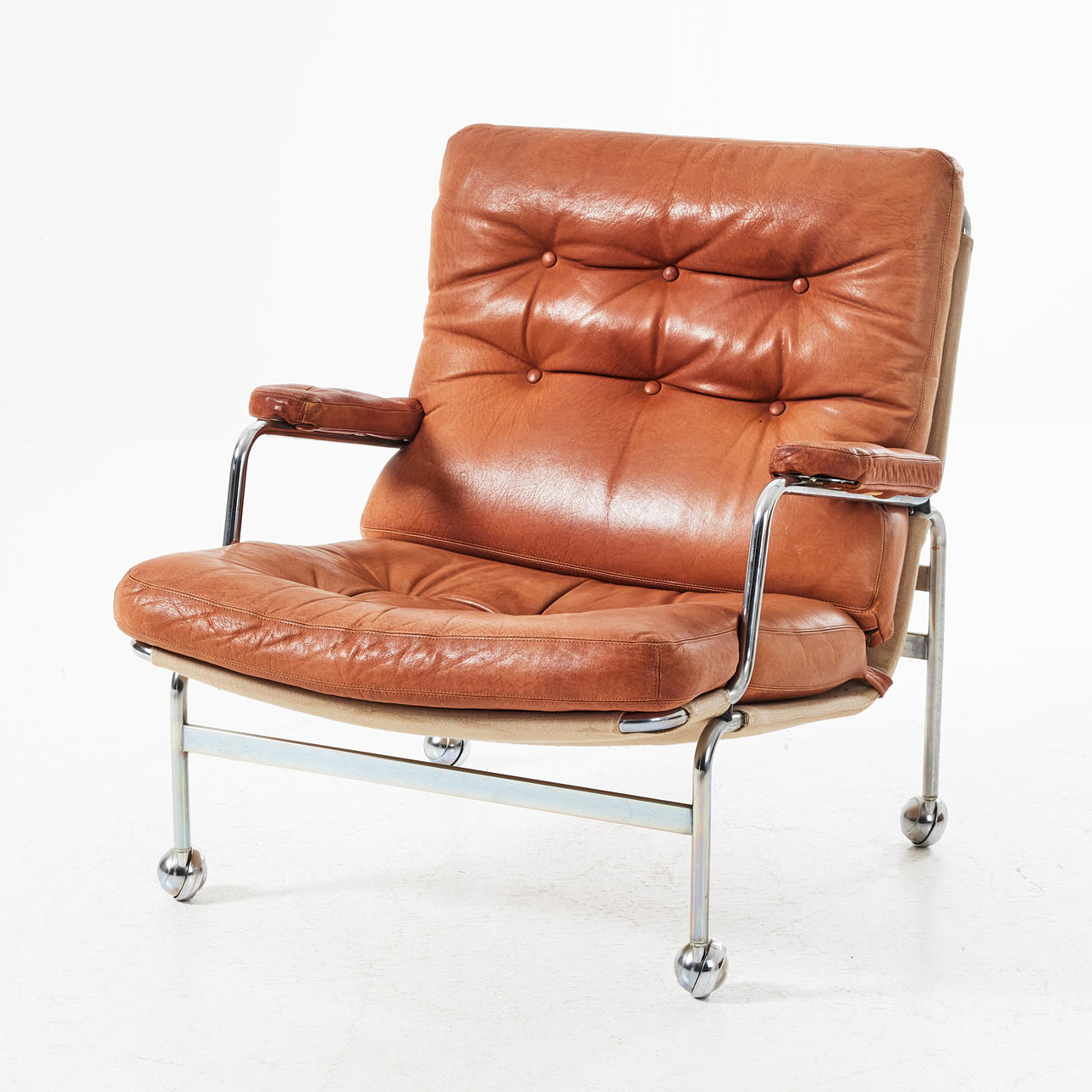 BRUNO MATHSSON. Fåtölj "Karin" för DUX.