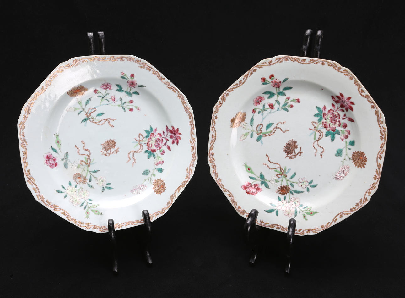 TALLRIKAR, 2 st, Kina, 17/1800-tal.