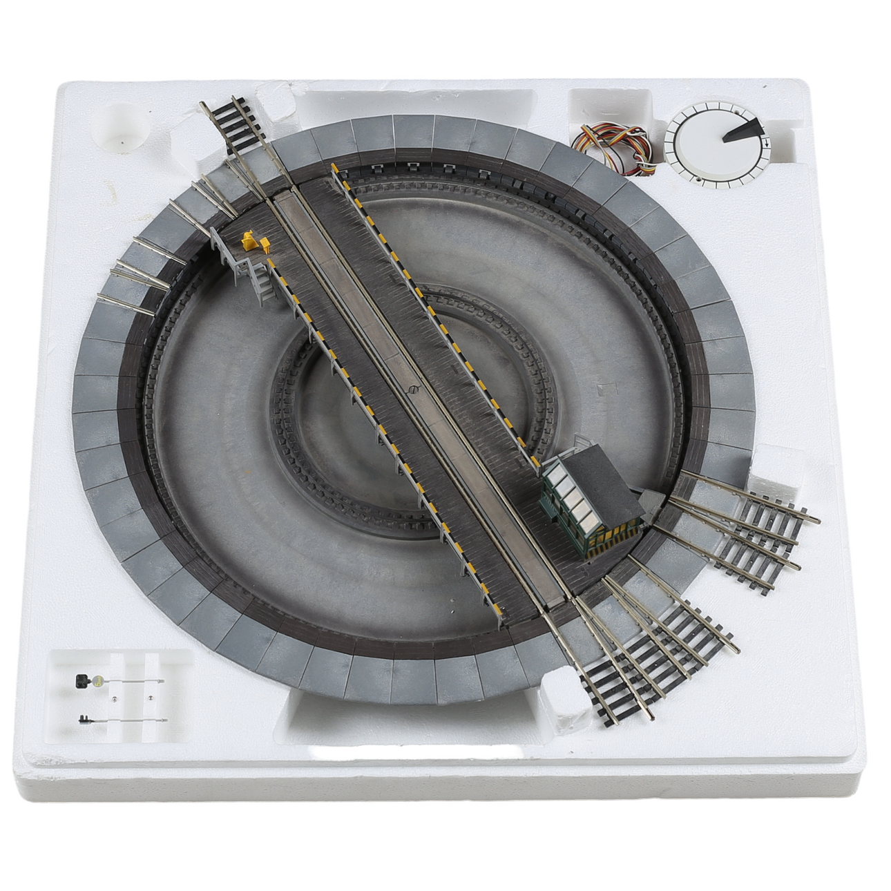 FLEISCHMANN 6052, elektrisk drejeskive, i original karton.