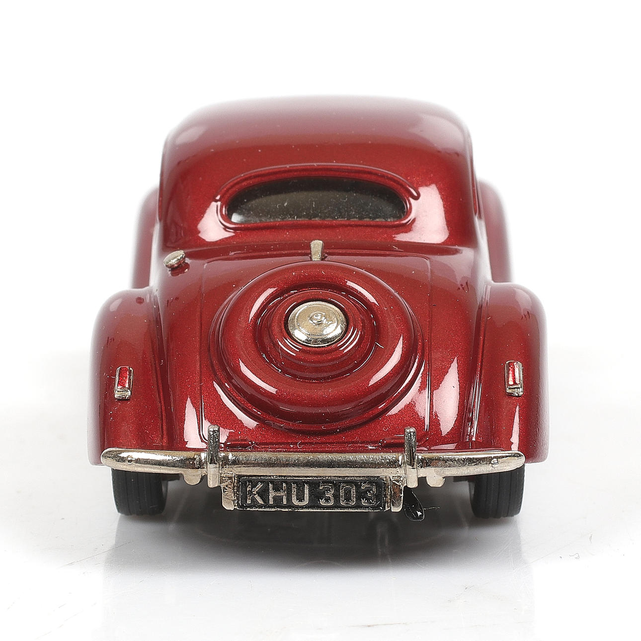 1947 Bristol 400 'spatted' (Lansdowne Models) 02.png - Albums des
