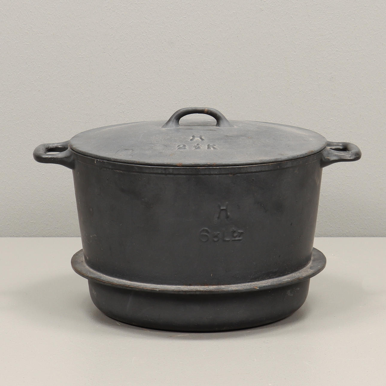 CAST-IRON CASSEROLE.