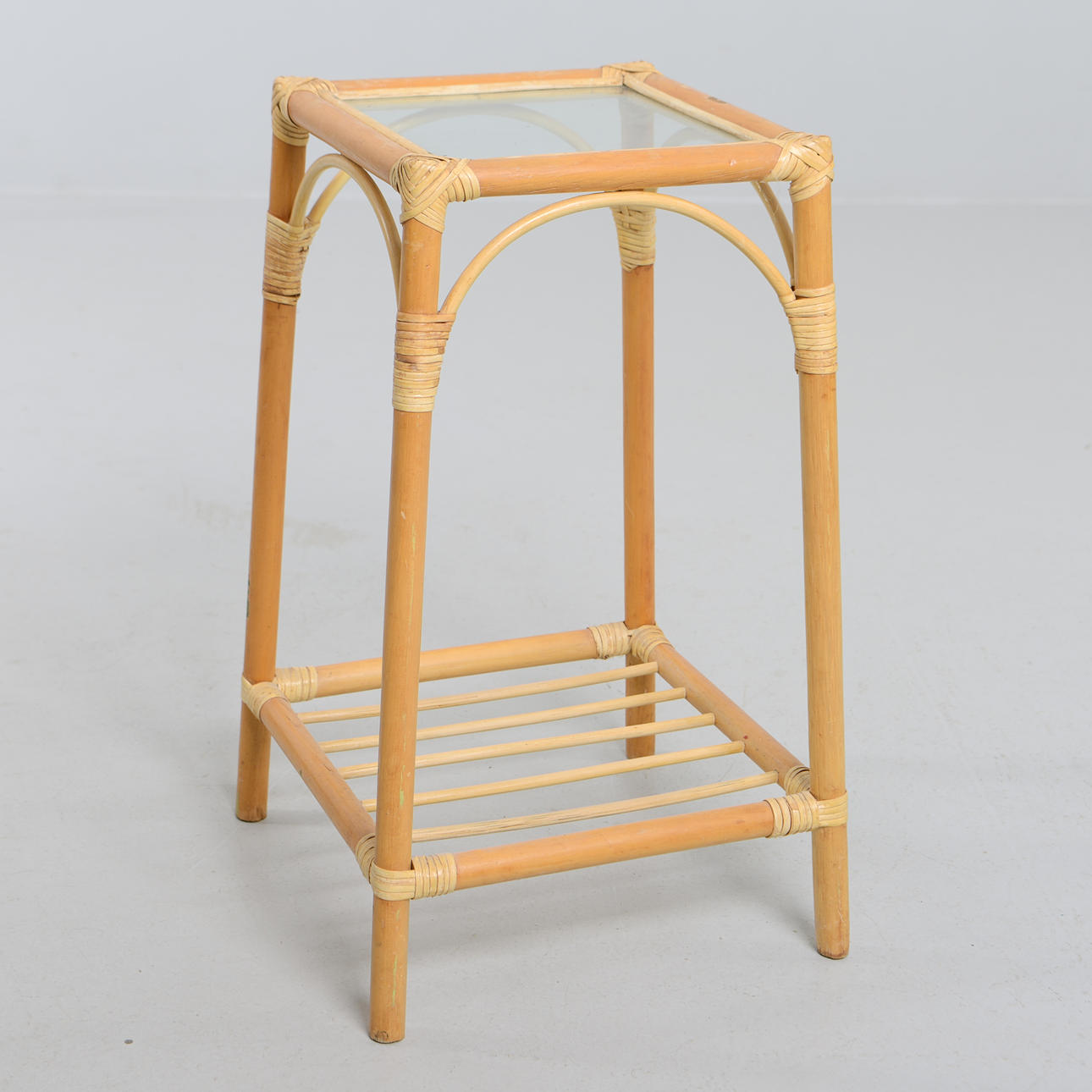 BLOMPIEDESTAL, rotting & glas, 1900-tal.