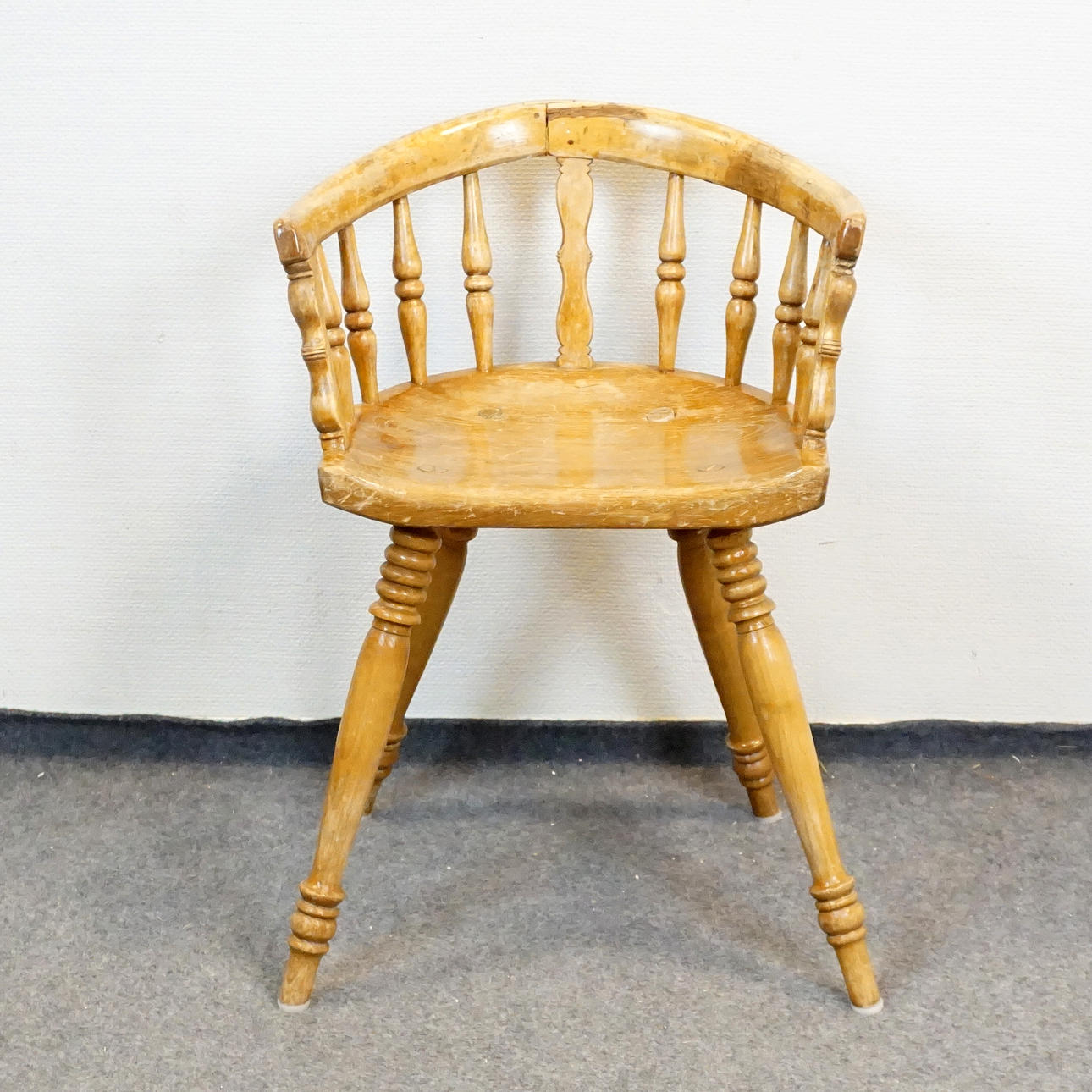 Sessel für Kinder, spätes 19. Jahrhundert.