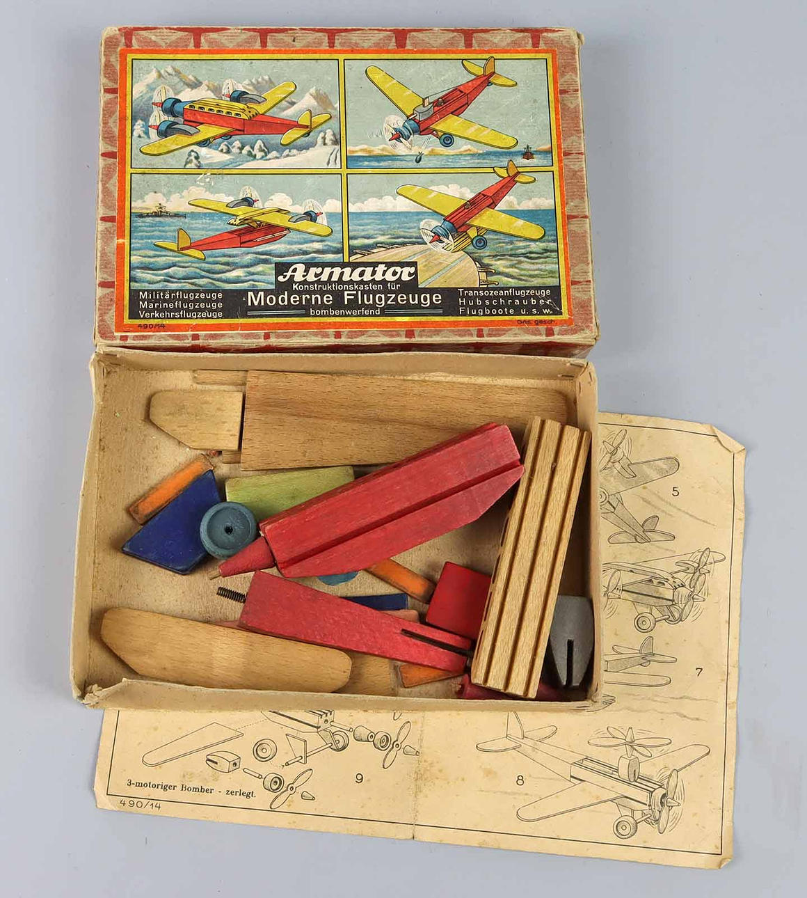 ARMATOR MODERNE FLUGZEUGE UM 1930.