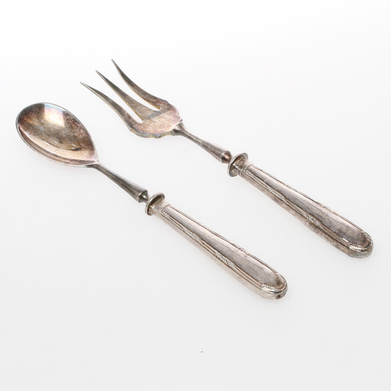 SERVERINGSBESTICK, 2 delar, delvis silver, rysk importstämpel, 1900-tal.