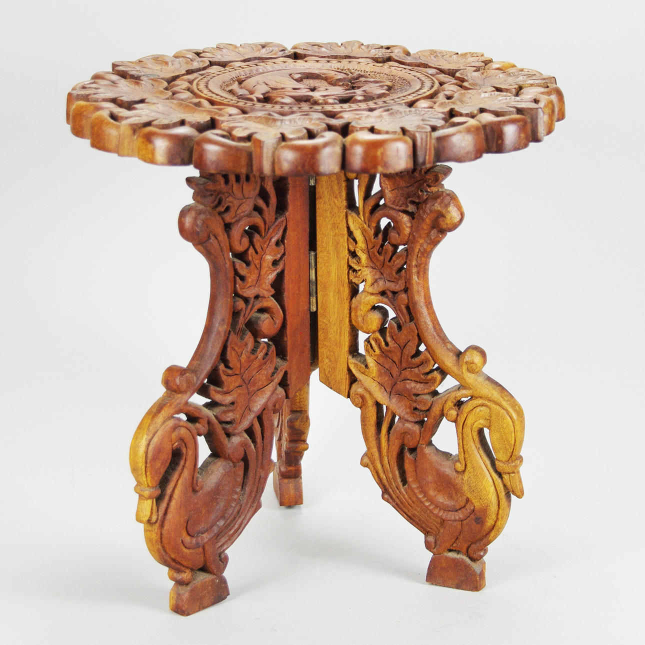 BLOMSTERBORD, hopfällbart, orientaliskt.