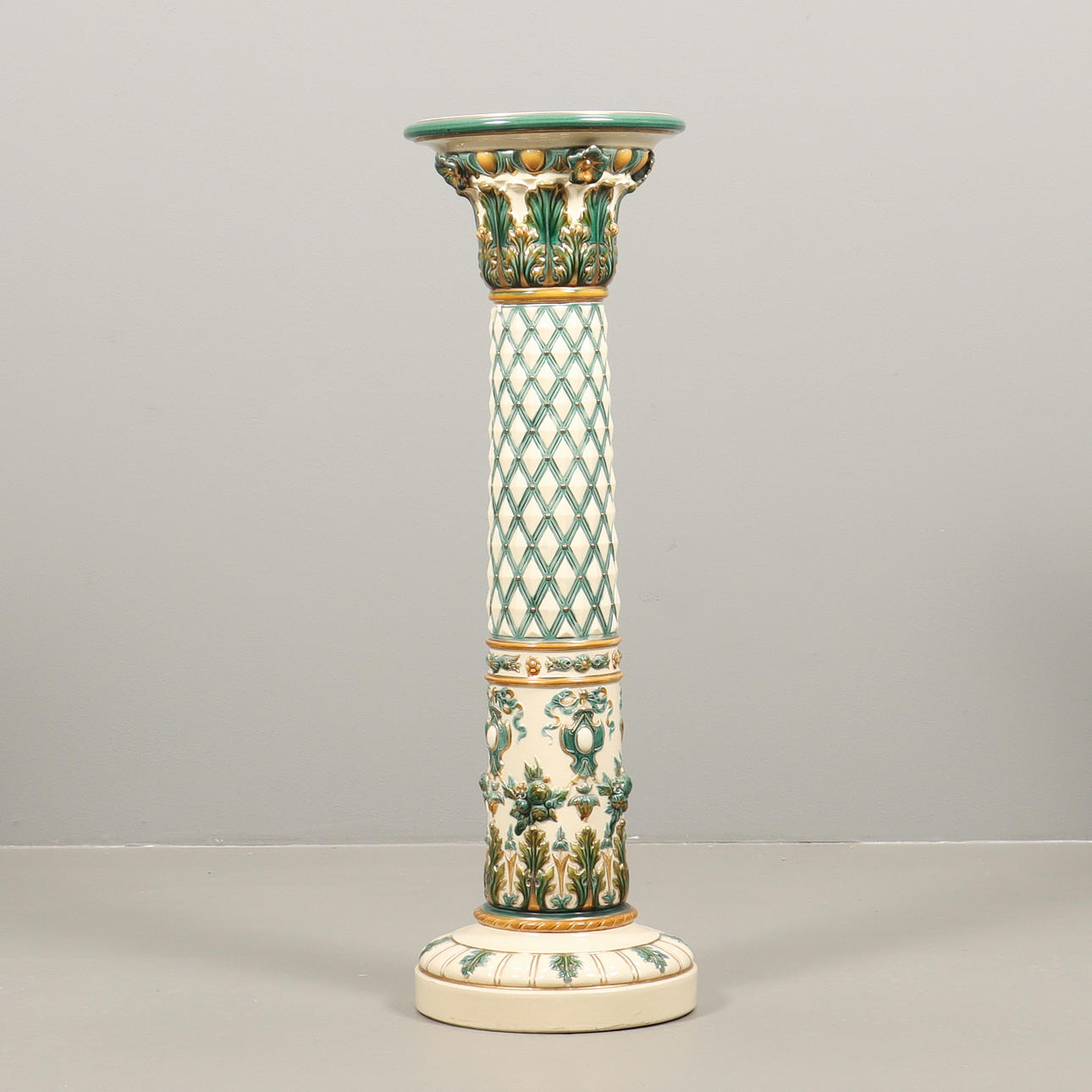 PEDESTAL de mayólica, Rörstrand.