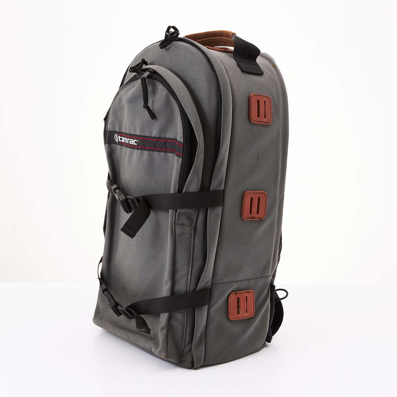 TAMRAC BACKPACK #787, Pasadena.