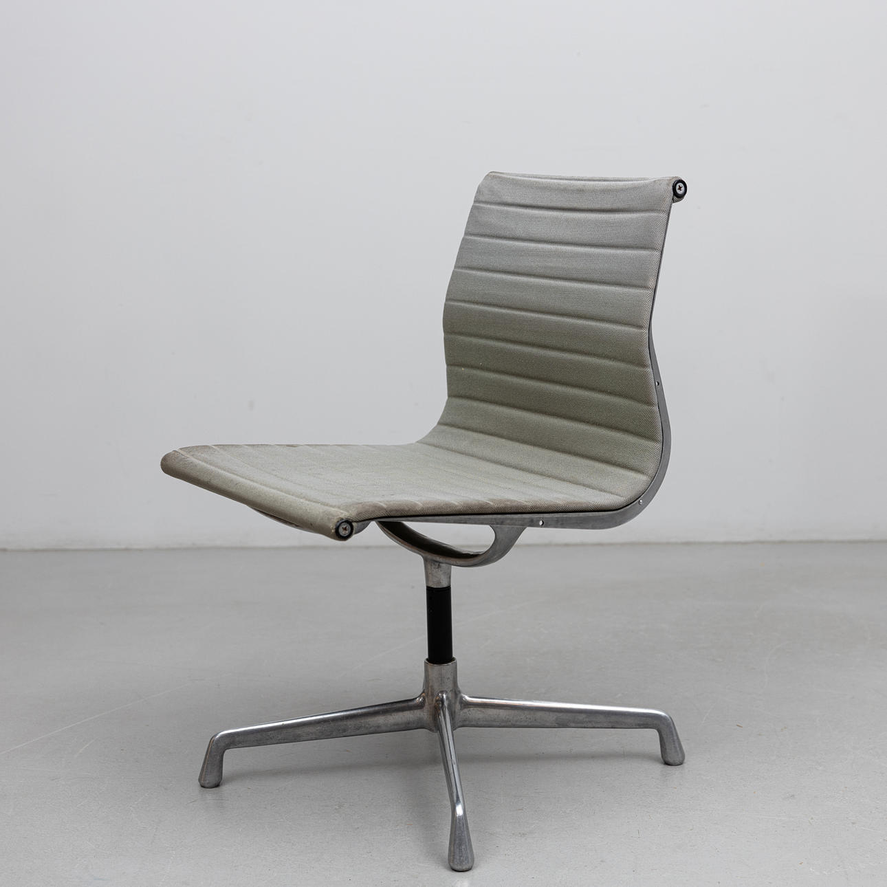 CHARLES & RAY EAMES. desk chair, “EA 101" for Vitra, designed in 1958.