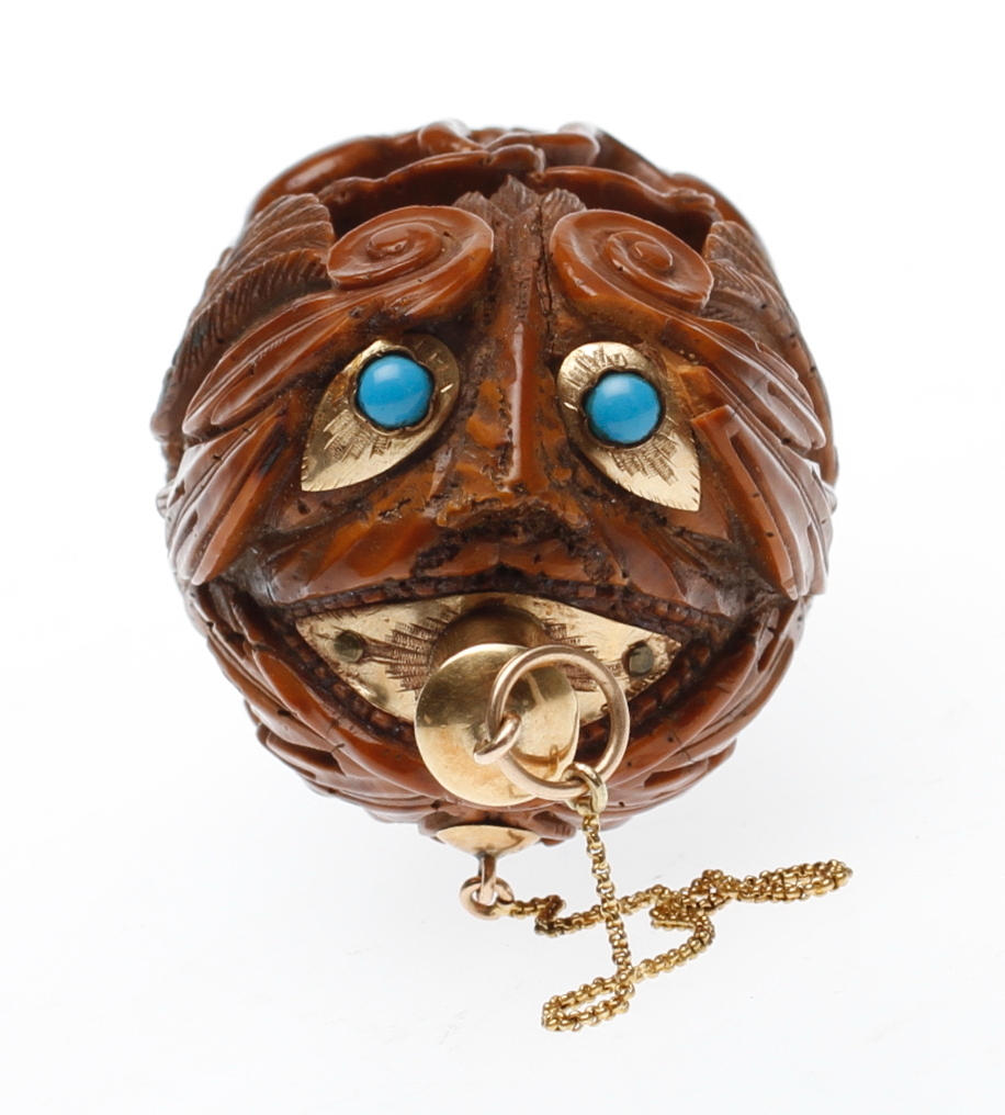 LUKTDOSA, trä, fattning 18k guld med turkoser, Sverige, 1800-talets första del.