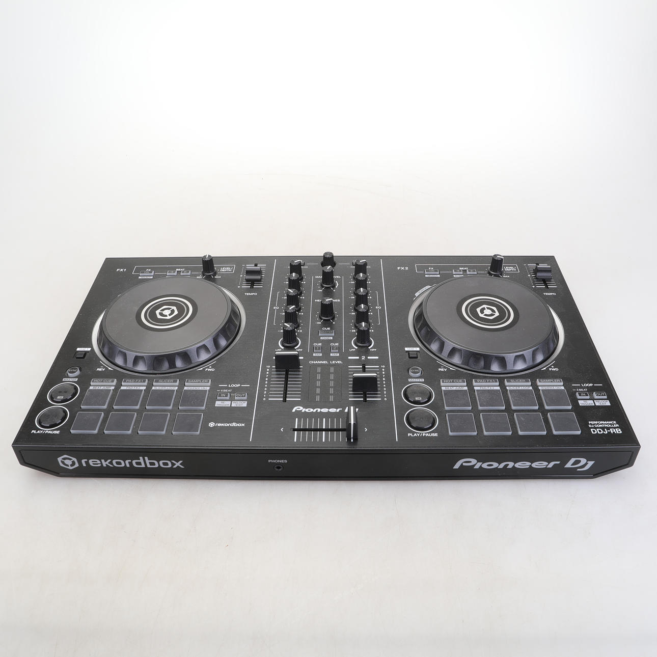 PIONEER DJ-kontroller.