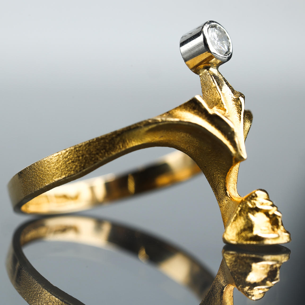 BJÖRN WECKSTRÖM. Lapponia. Ring "Aeon", 18K guld.