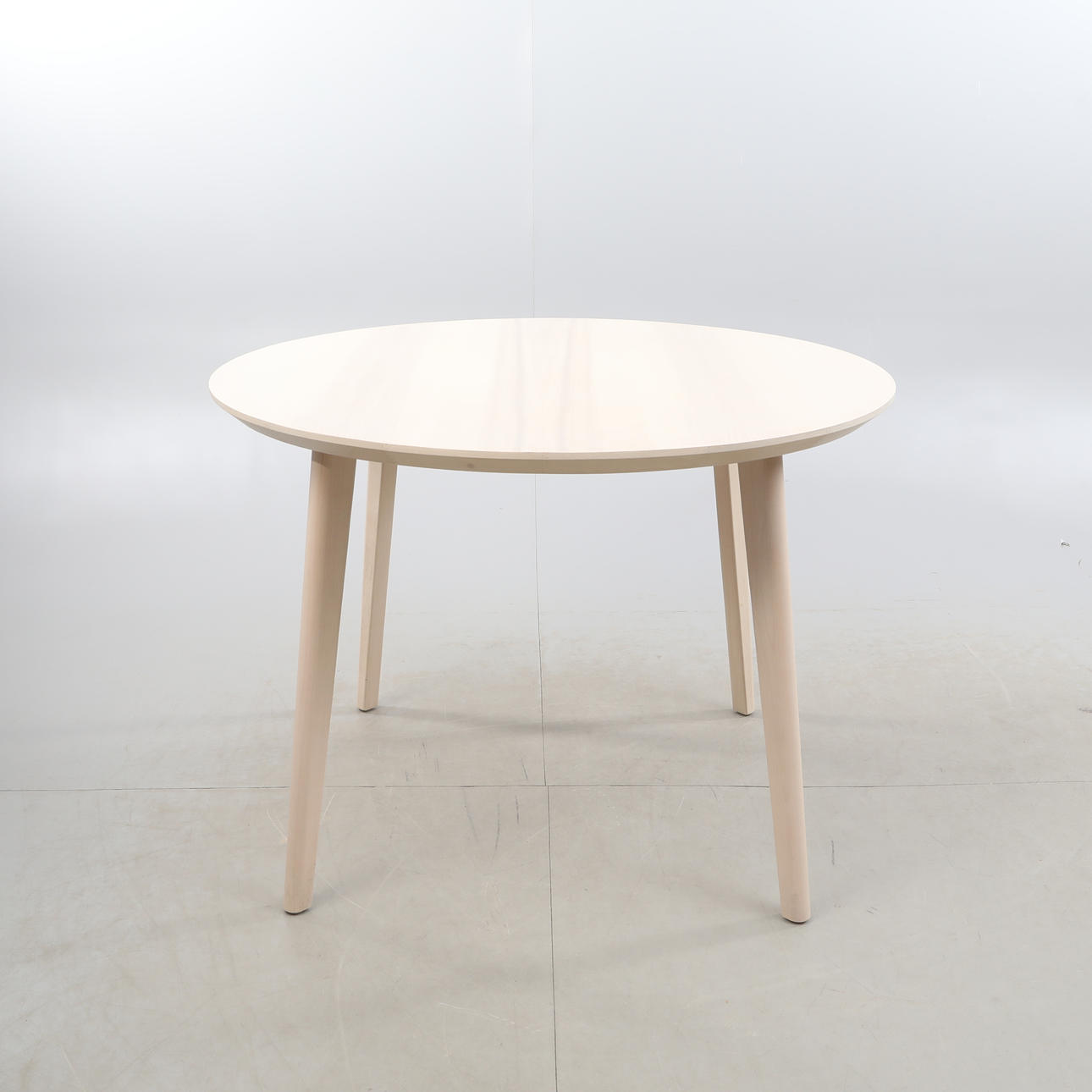 ESSTISCH, „Lisabo“, Ikea.