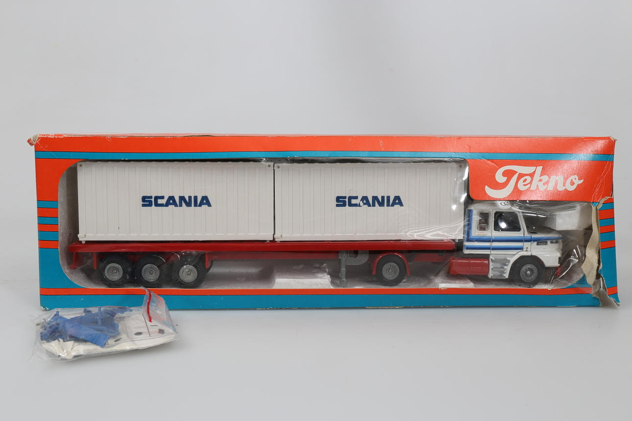 LÅNGTRADARE, metall, Tekno, Holland, 1900-talets andra hälft.