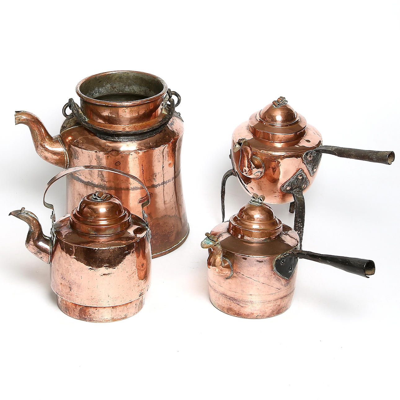 KAFFEPANNOR, 4 st, koppar, bl.a. Albert Söderström, Kisa, 1800-tal.