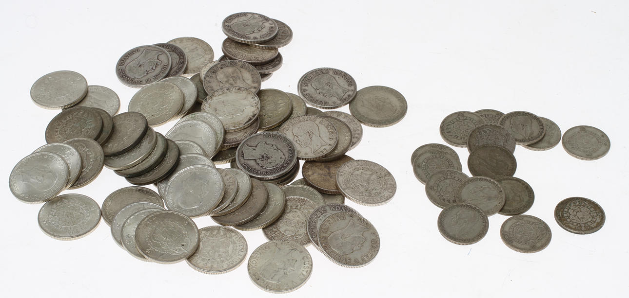 PARTI SVENSKA MYNT, 1 och 2 kronor, 1800/1900-tal. Totalvikt 1039 gram.