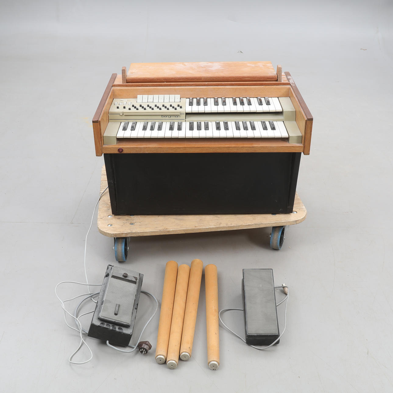 ELORGAN, Bergman, 1960s.