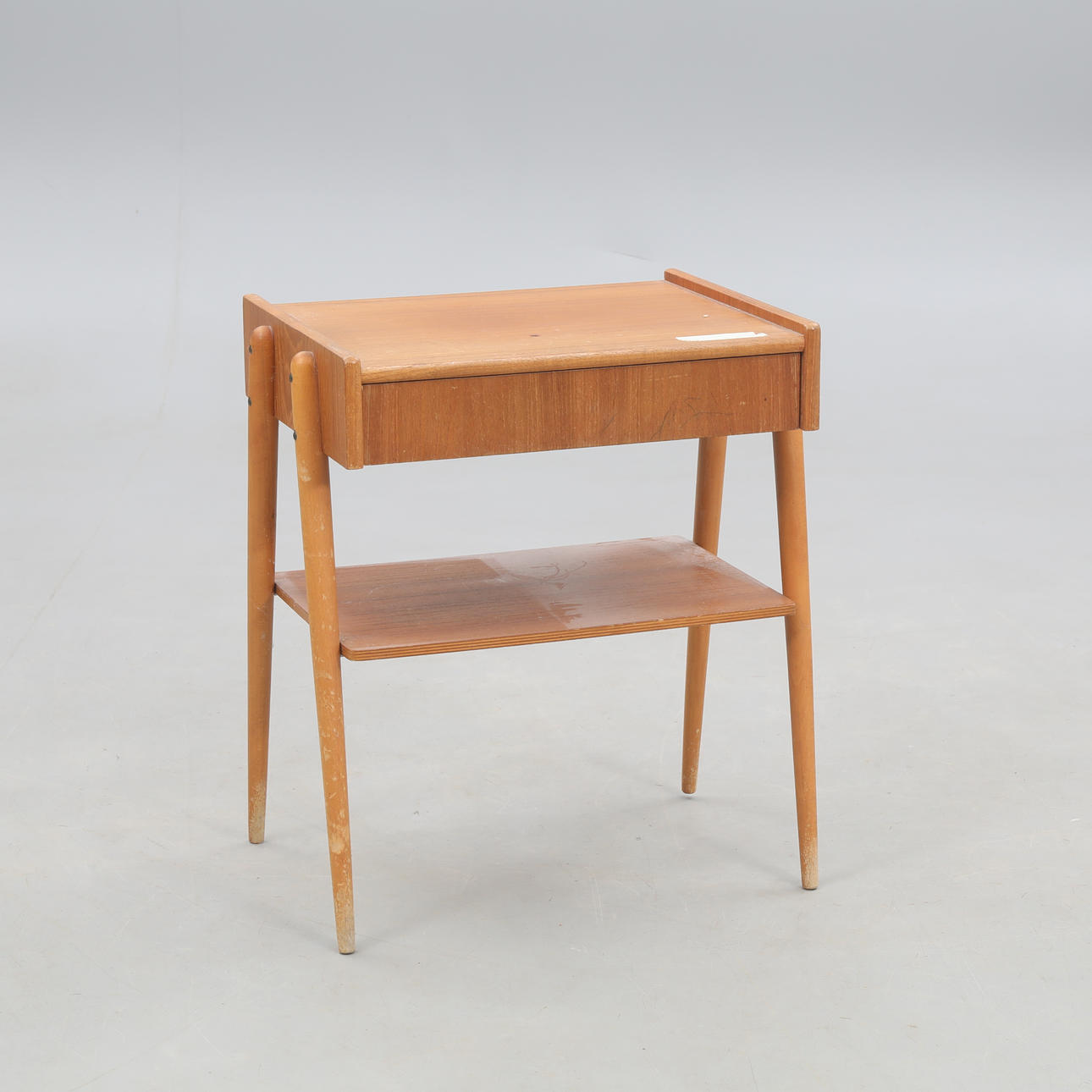 SÄNGBORD, Ab Carlström möbelfabrik.