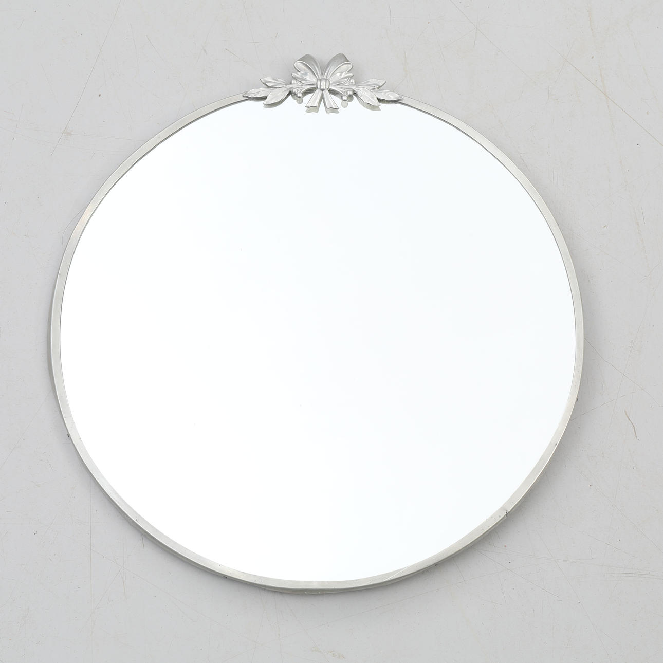 SPIEGEL, Metallrahmen.