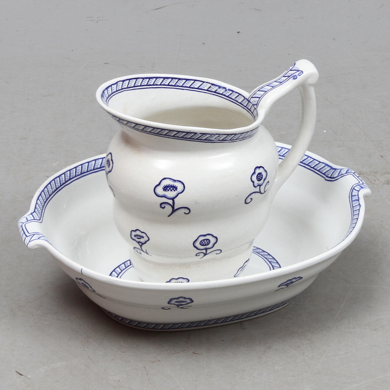 TVÄTTFAT med KANNA, "Fortuna" Gustavsberg.