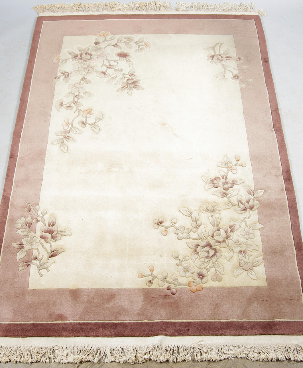 MATTA, Kina, 245 x 164 cm.