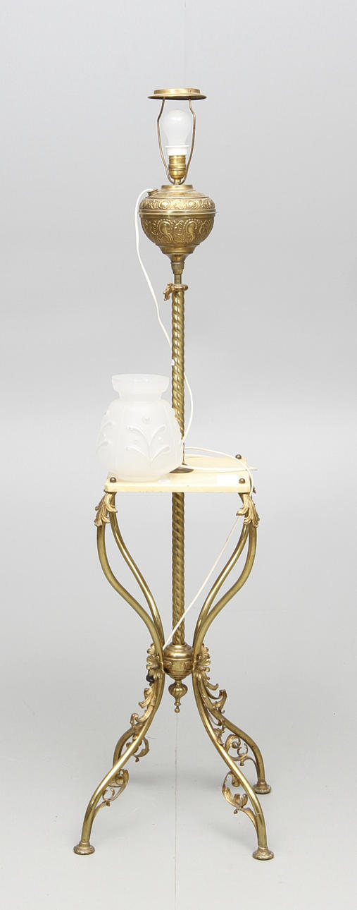 GOLVFOTOGENLAMPA, 1800-tal.