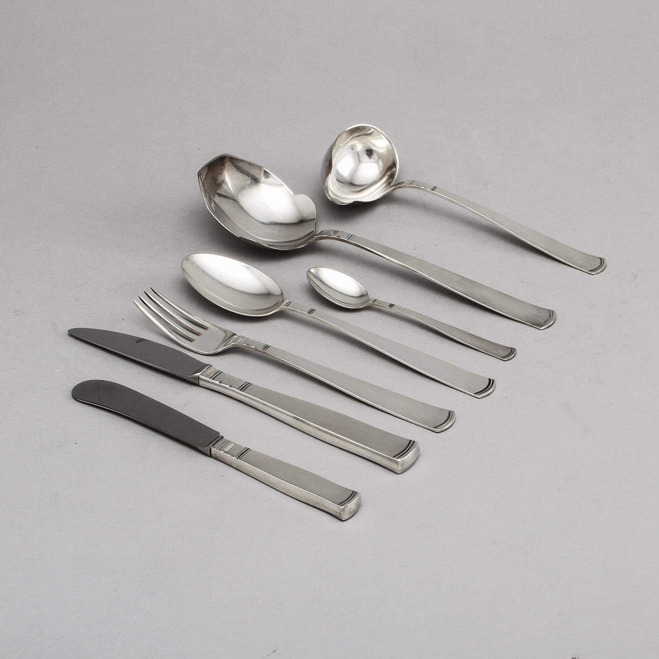 BESTICKSERVIS, 52 delar, "Rosenholm", GAB, vikt totalt 2130 gram.