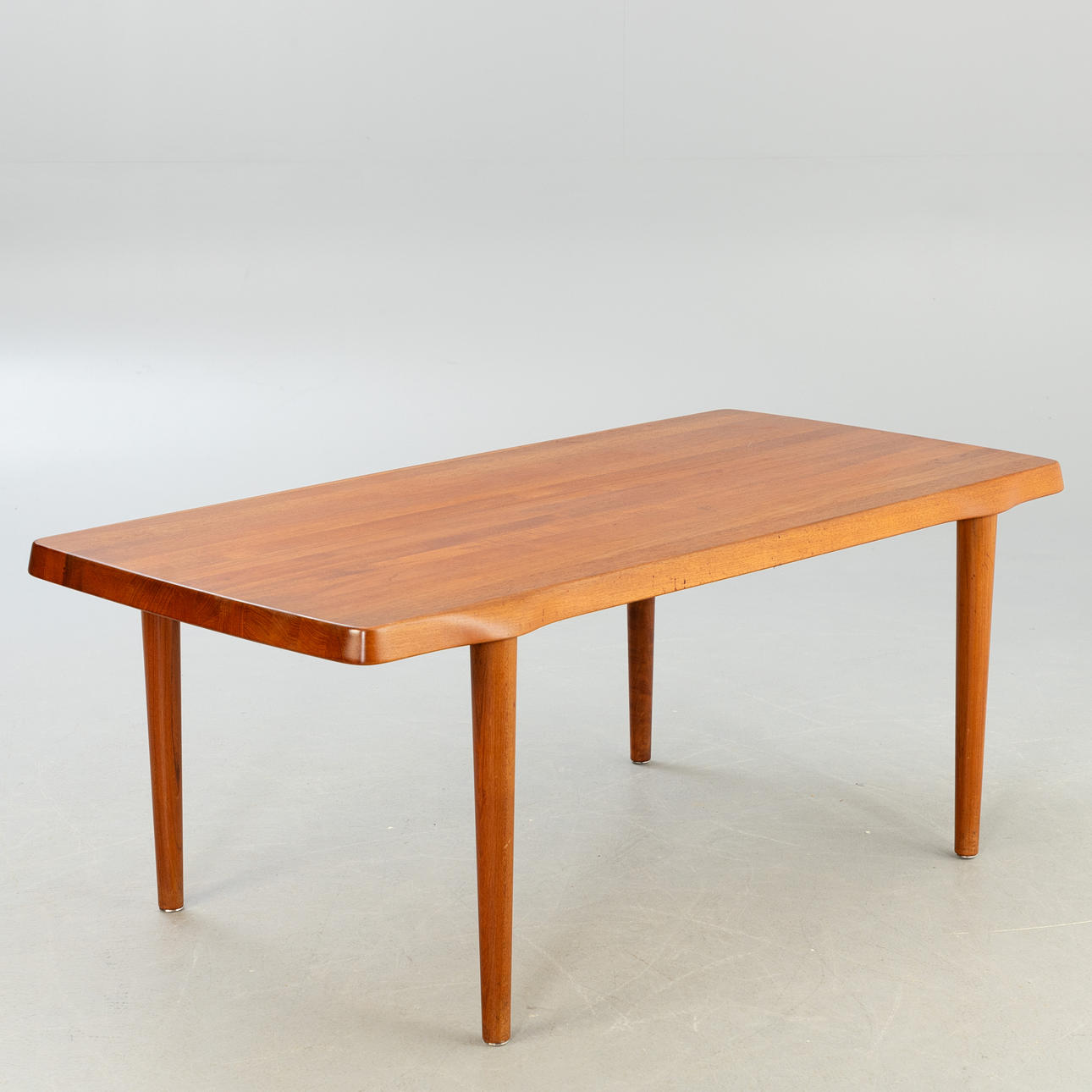 JOHN BONÉ. Mikael Laursen, sofa table.