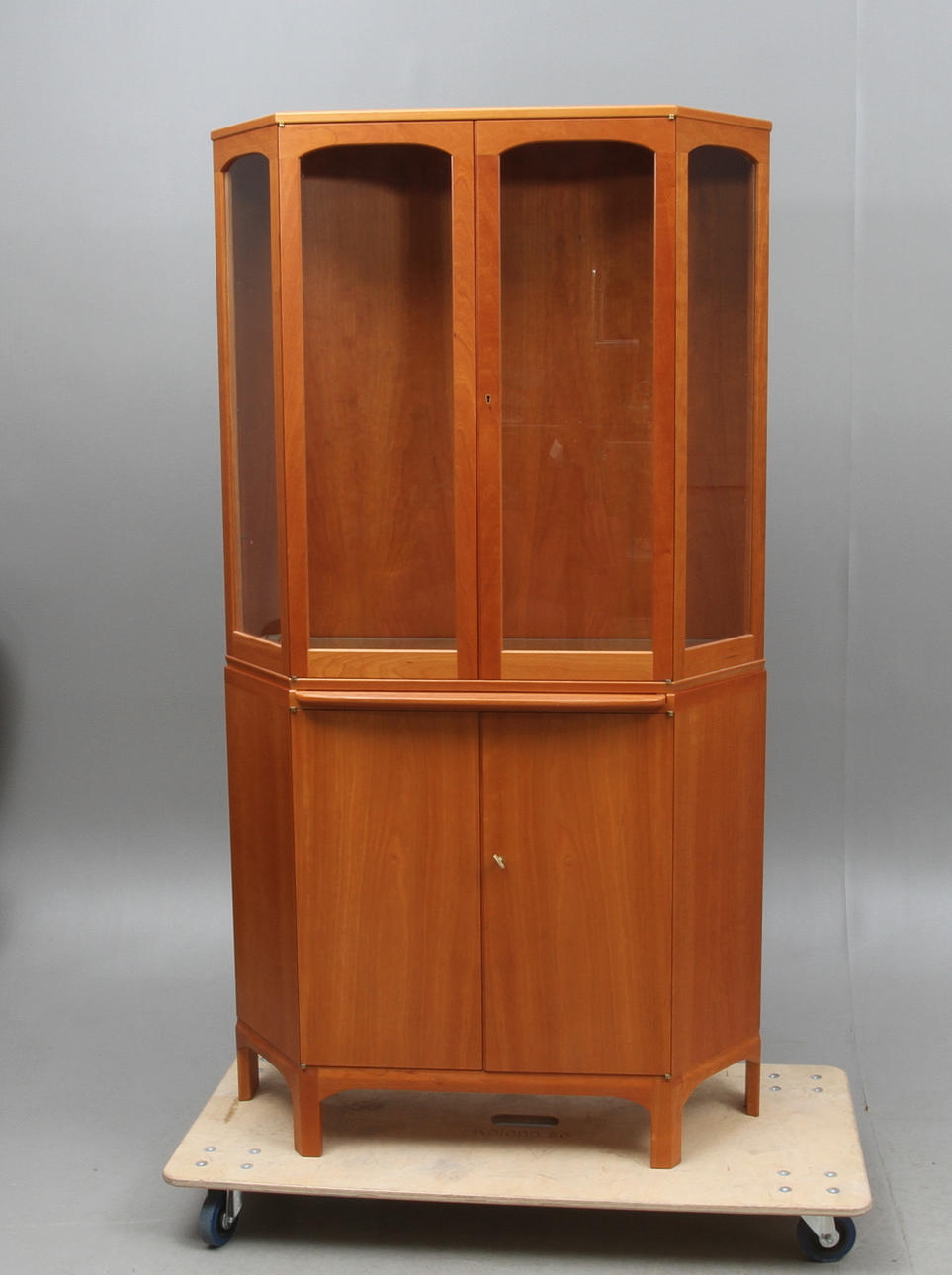 VITRINSKÅP, "Undantaget", Carl Malmsten, Åfors Möbler.