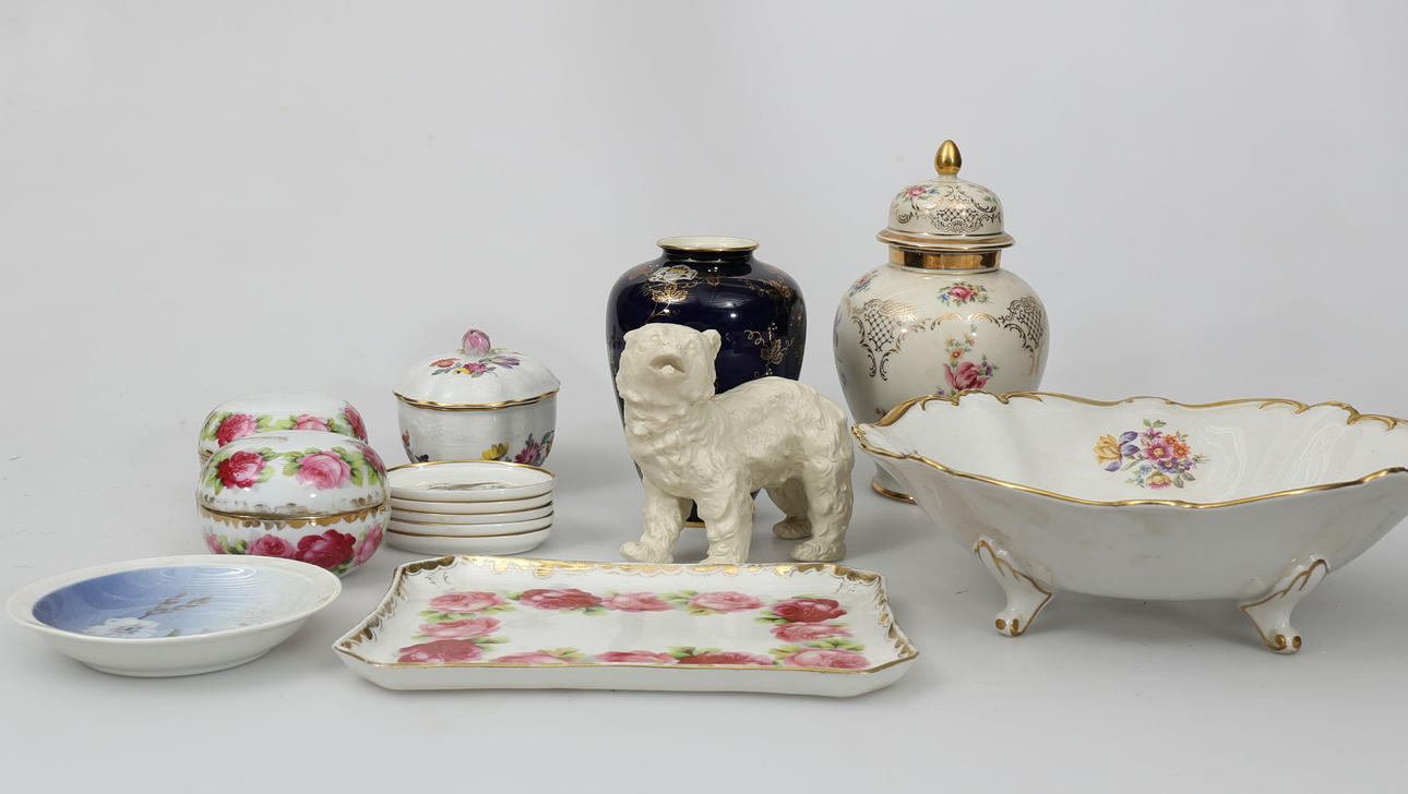 PRYDNADSFÖREMÅL, porslin, 14 delar, bland annat Rosenthal.