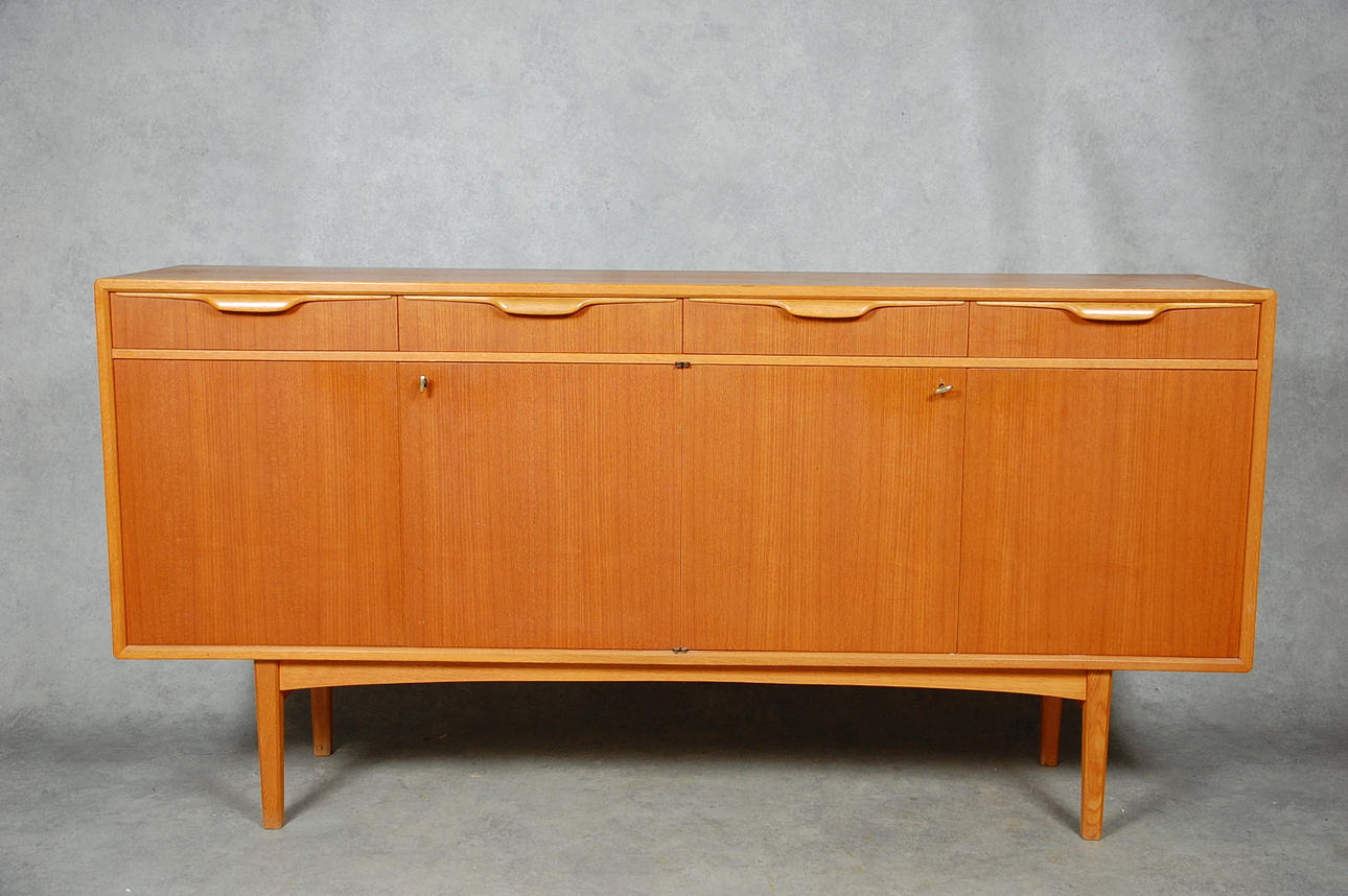 SIDEBOARD, 1960-tal.