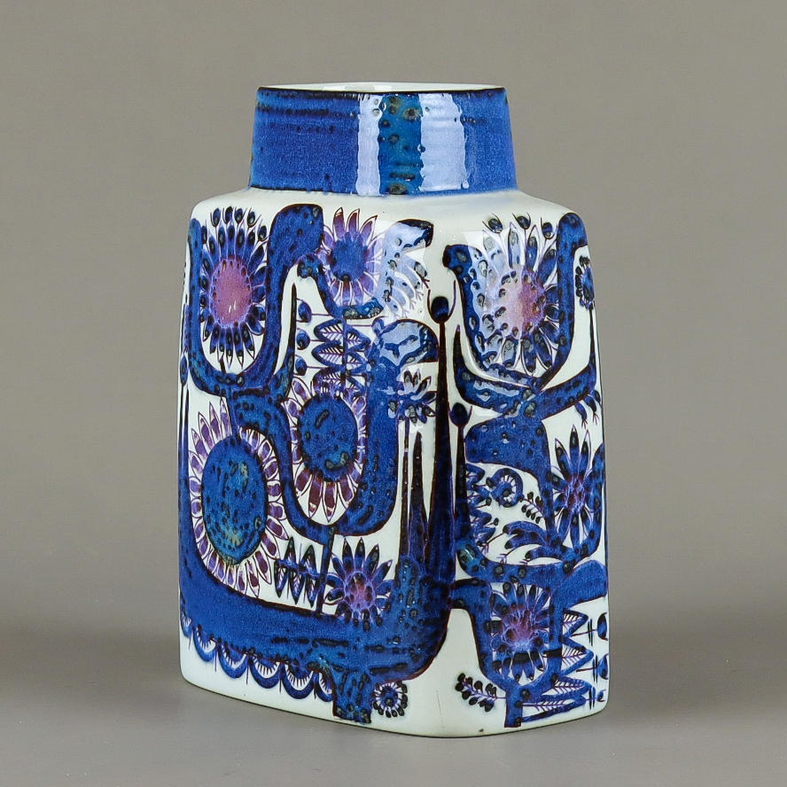 BERTE JESSEN. Eine Steingutvase, Royal Copenhagen.