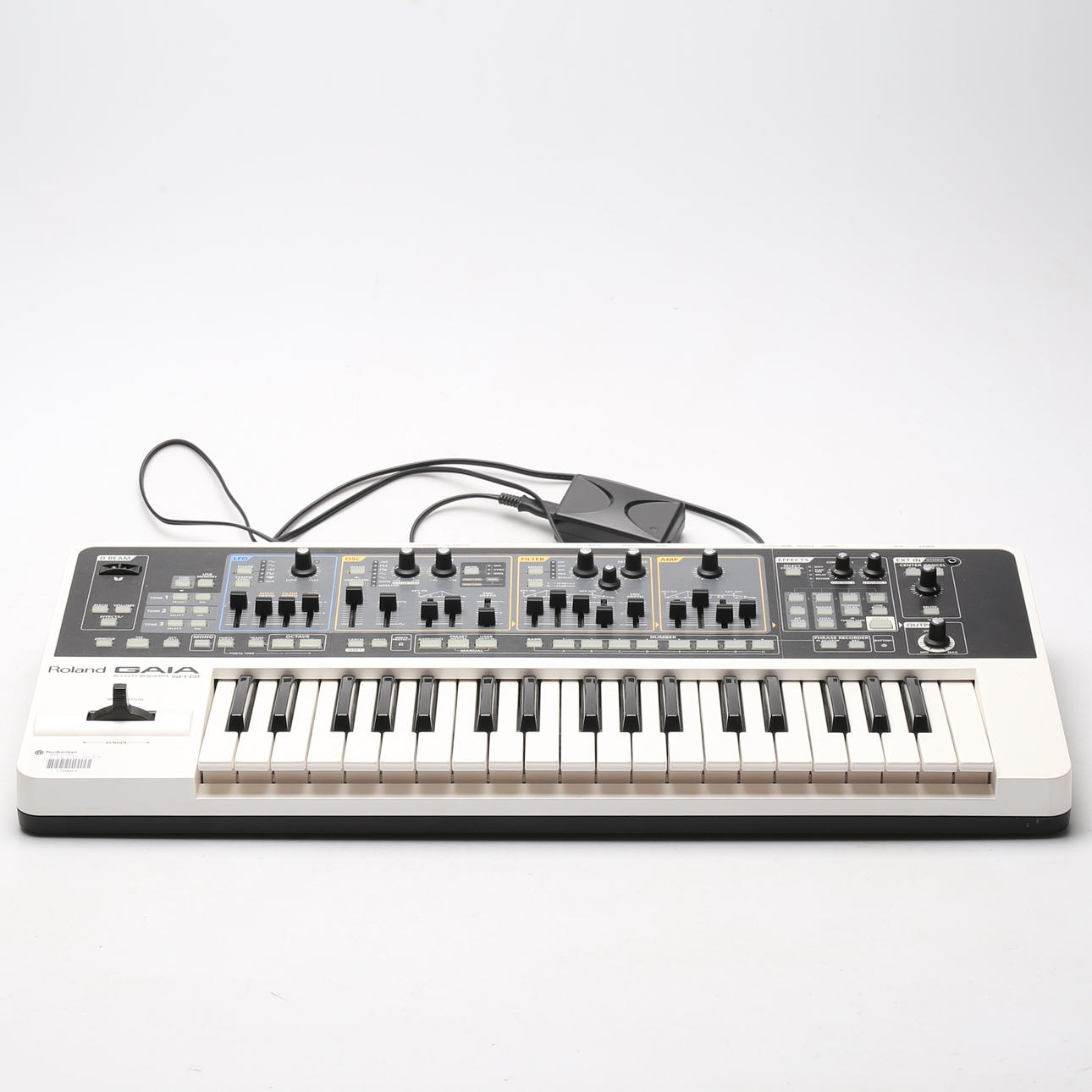 SYNTHESIZER, Roland GAIA SH-01.