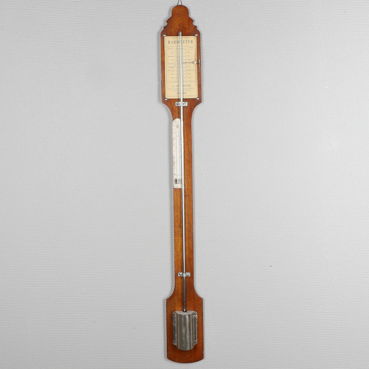 BAROMETER, trä, J. Jonsson, Stockholm, 1900-talets första hälft.