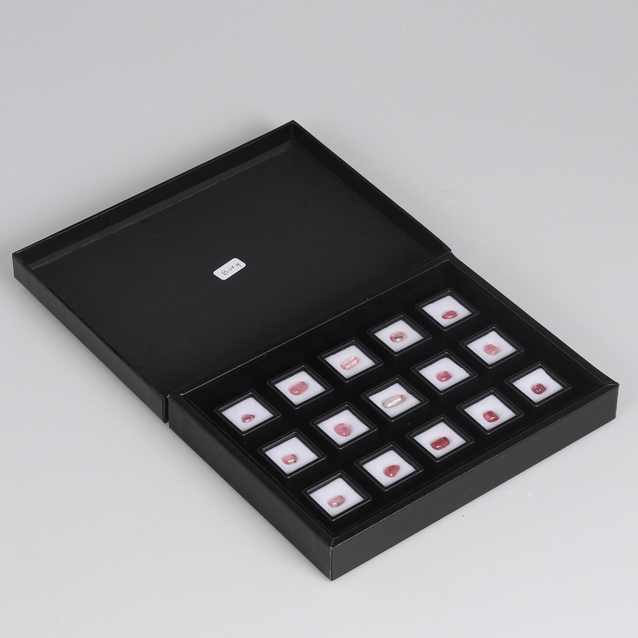 KOLLEKTION TURMALINER, Total 43.36 ct.