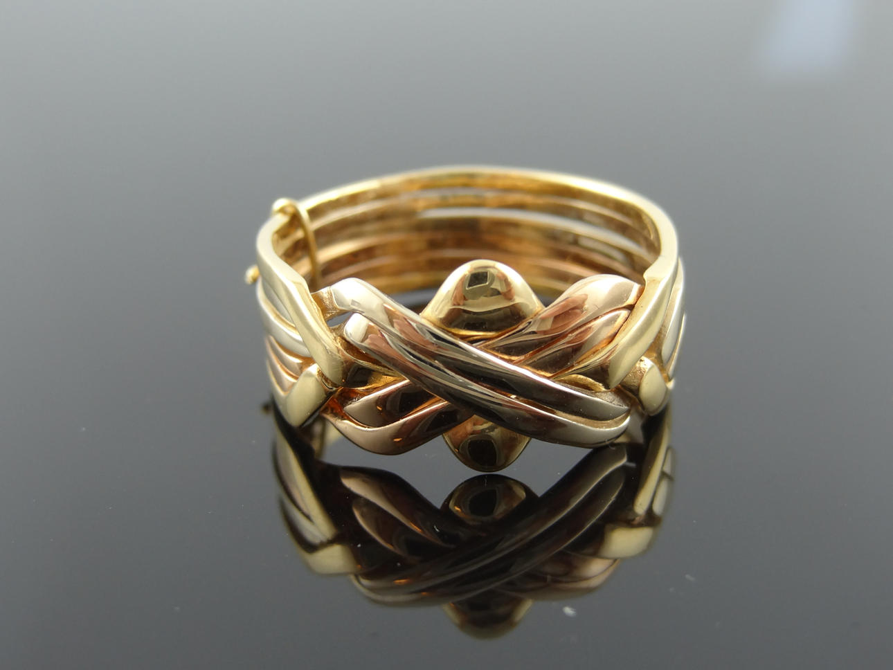 DEVILS FIST 18k guld 6 delar.