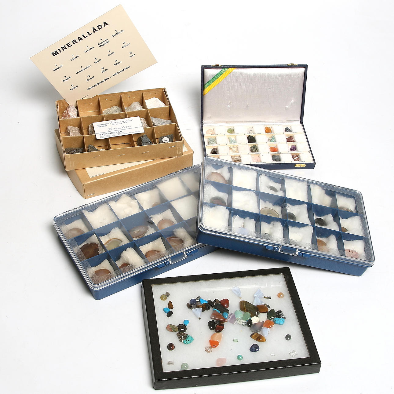 STENSAMLING, 3 lådor, vissa stenar namngivna.