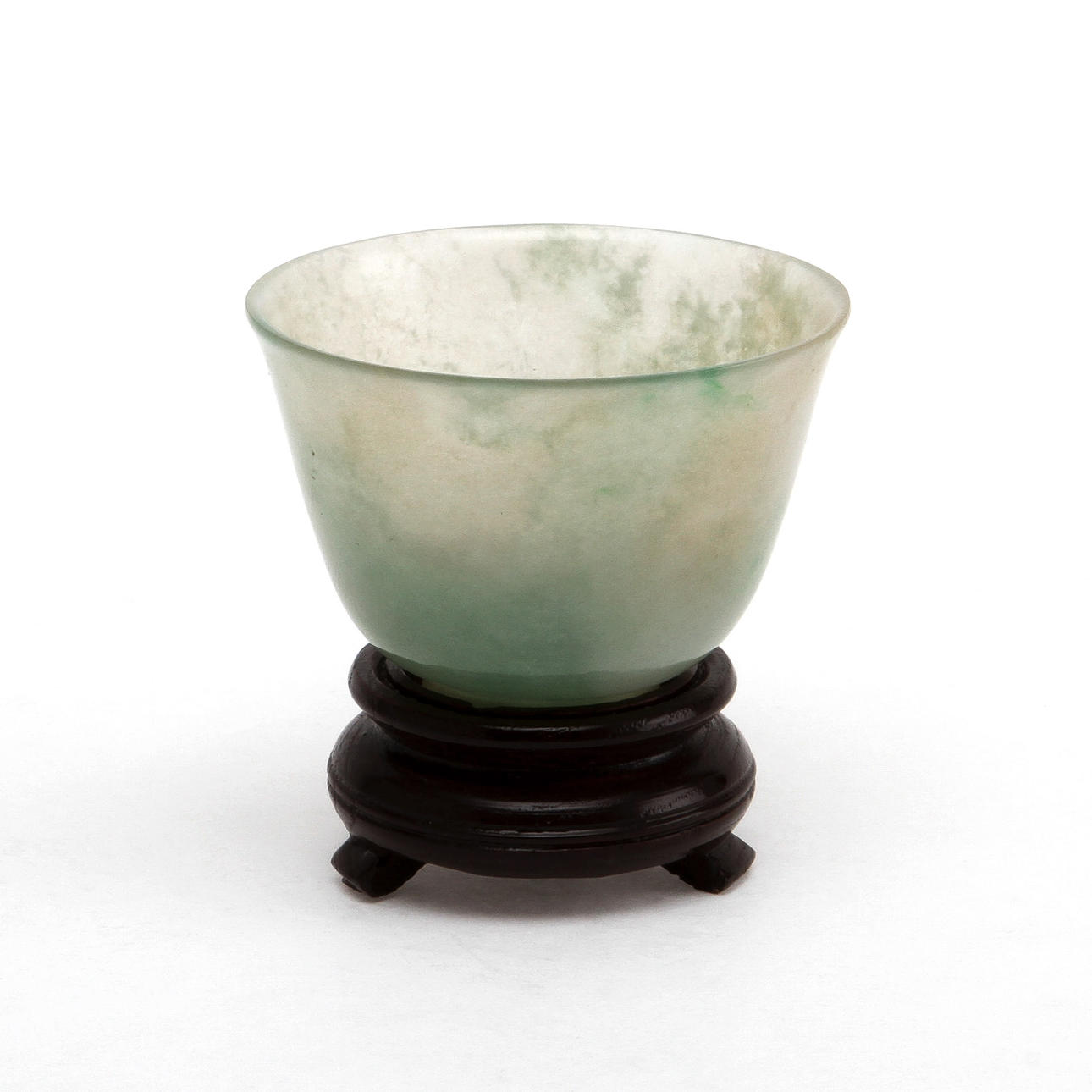 SKÅL, nefrit. Kina.