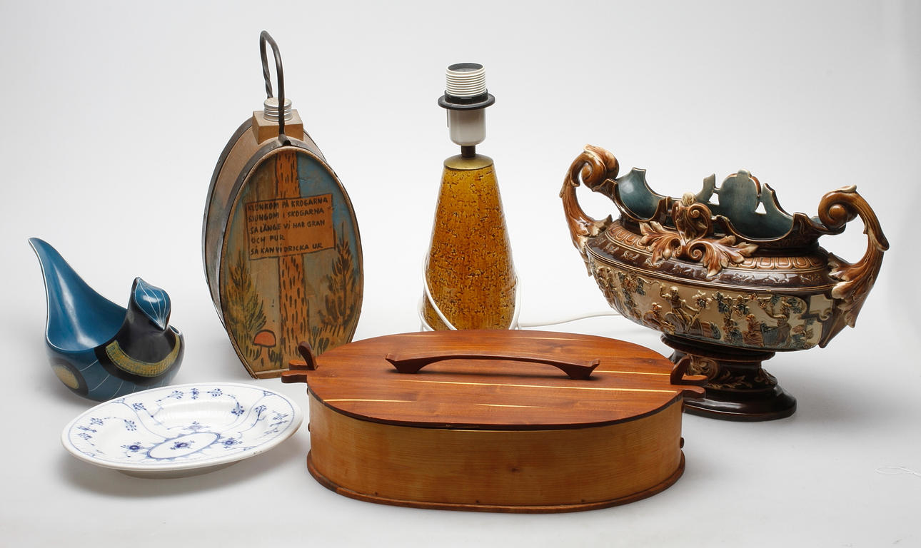 DIVERSE, 6 delar. Bland annat Gunnar Nylund, Rörstrand samt "Musselmalet", Royal Copenhagen.