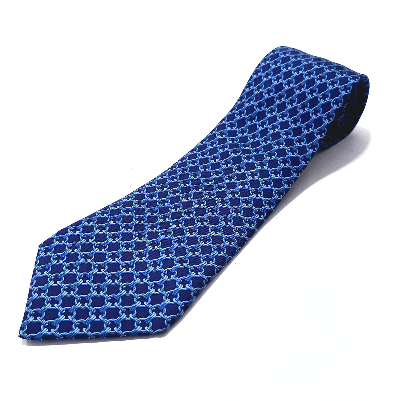 HERMES. SILK TIE, 59 EA.