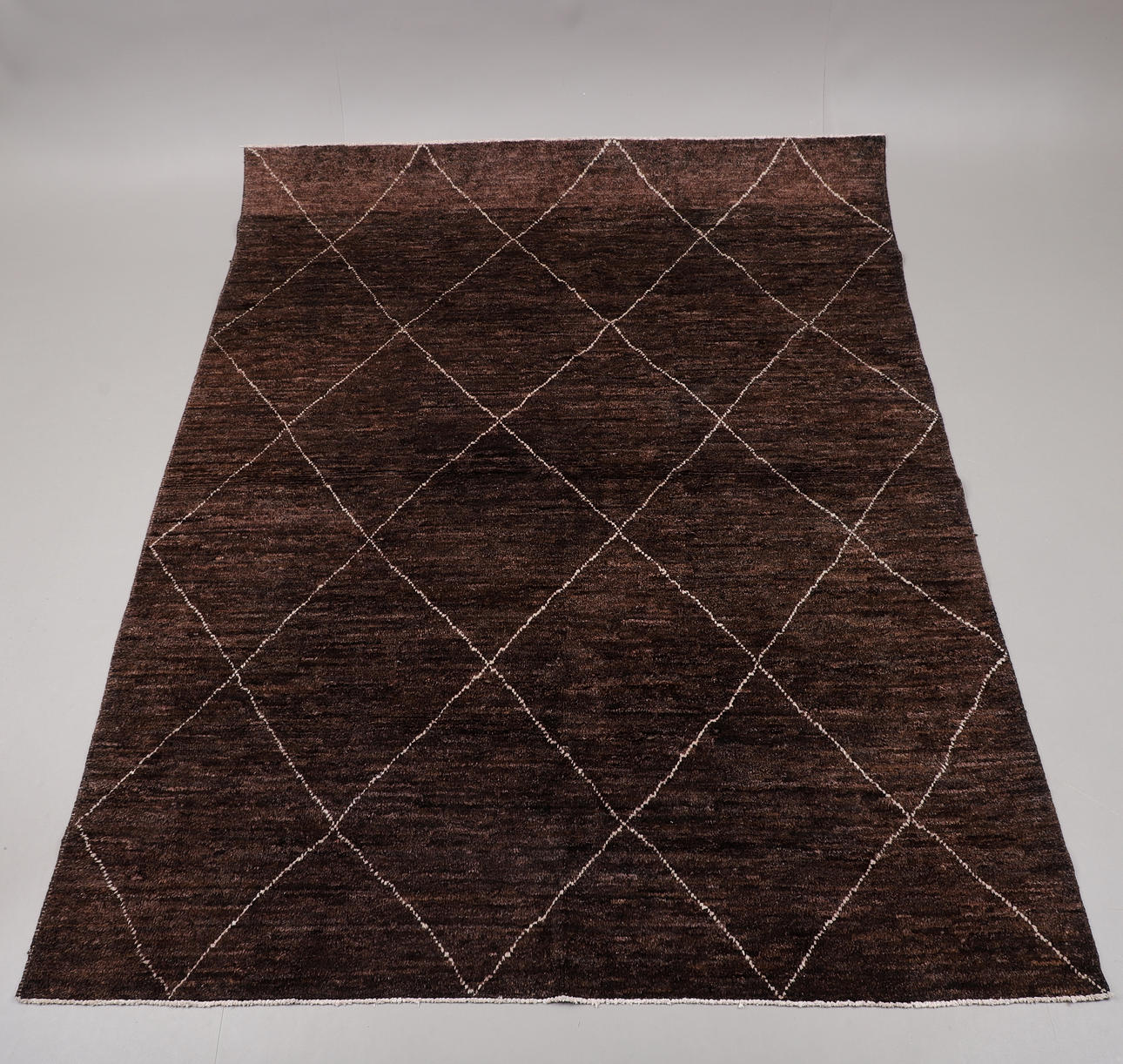 CARPET, Marakesh, dimensions 335x260 cm.