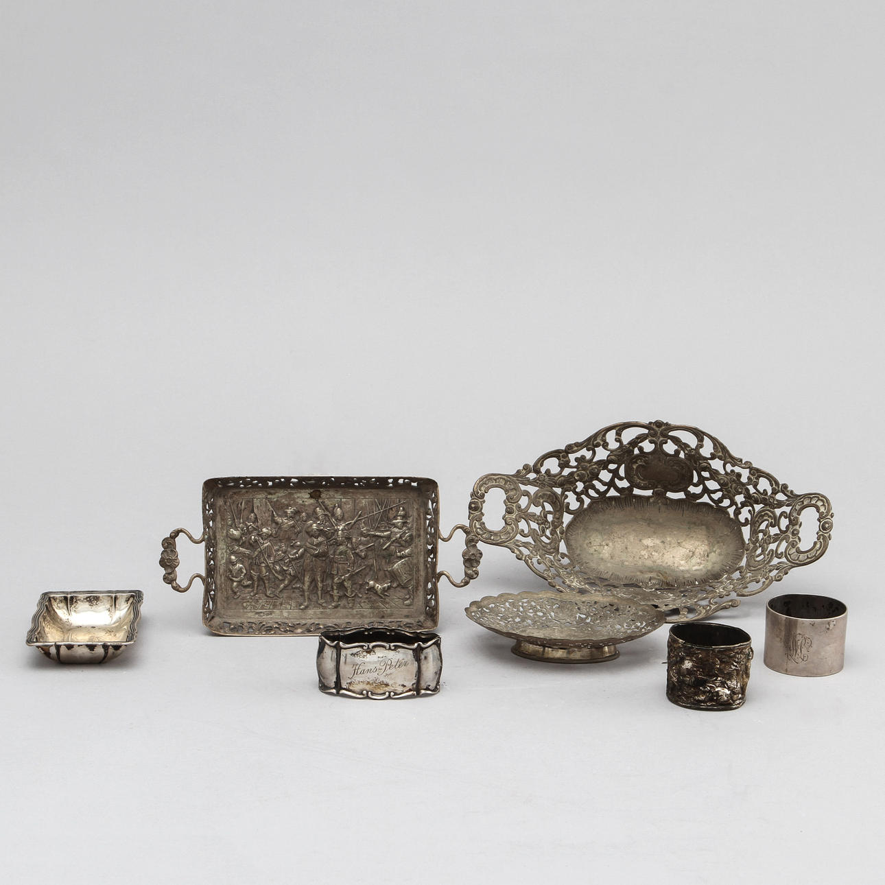 SILVER, 7 delar, vikt ca 400 gram.